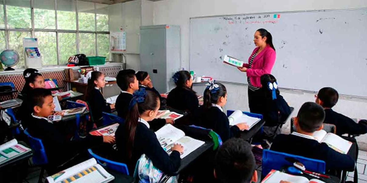 Aumento salarial del 8.2% a docentes; la percepción mínima será de 16 mil pesos mensuales